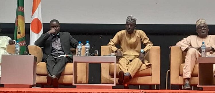2ème édition du forum de la diaspora: Le Directeur Général de l’ANPIPS exhorte les participants à investir au pays