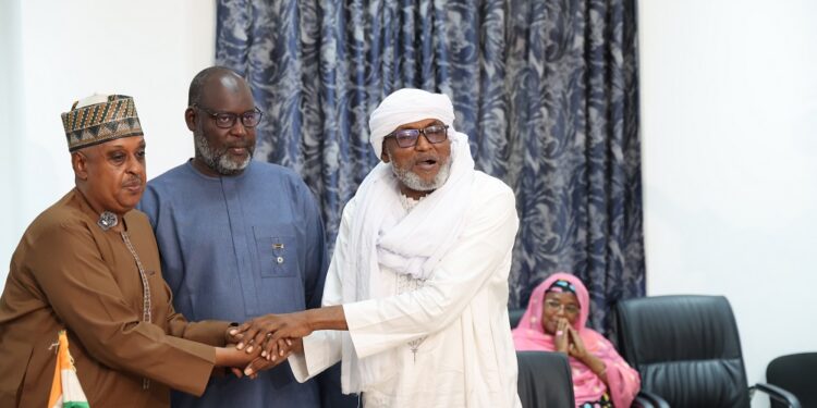 Ministère de la Refondation: M. Abdourahamane Oumarou prend les commandes